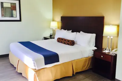 Photo 4 - Best Western Butner Creedmoor Inn