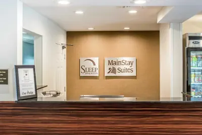 Photo 5 - MainStay Suites Pittsburgh Airport