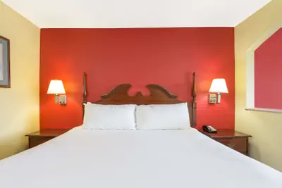 Photo 5 - Americas Best Value Inn & Suites Sumter