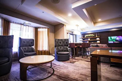 Photo 4 - Courtyard by Marriott Memphis East/Bill Morris Parkway