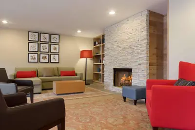 Photo 3 - Country Inn & Suites by Radisson, Jackson, TN