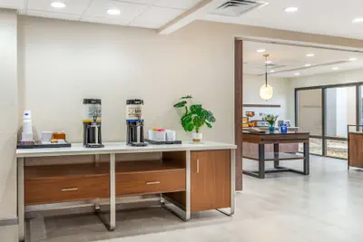 Photo 5 - Hampton Inn by Hilton Petersburg Fort Lee