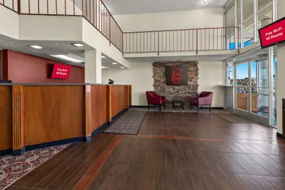 Photo 3 - Red Roof Inn & Suites Cave City