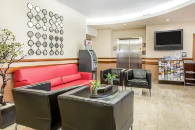 Photo 5 - Econo Lodge West Haven