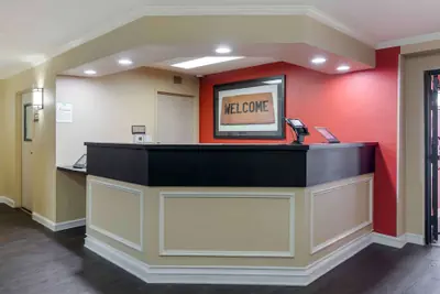 Photo 4 - Extended Stay America Suites Los Angeles Glendale