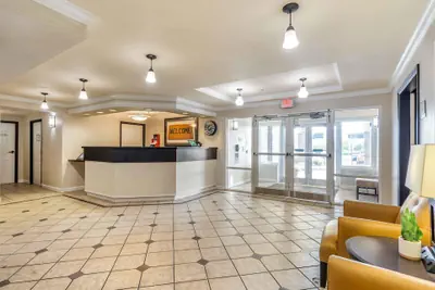 Photo 3 - Extended Stay America Select Suites Chicago Lombard Oakbrook