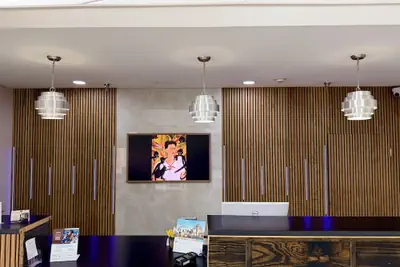 Photo 4 - Days Inn & Suites by Wyndham Morris/I-80