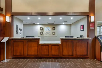 Photo 3 - Comfort Suites Downtown