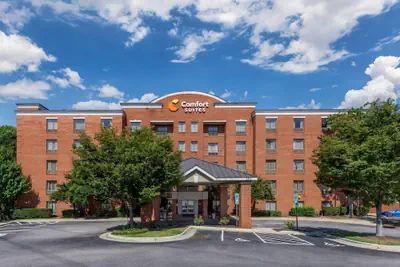 Photo 2 - Comfort Suites Regency Park