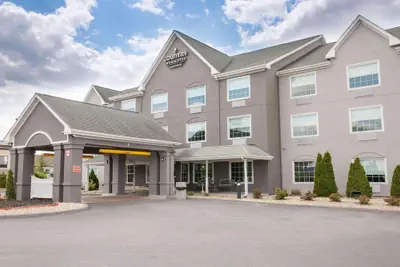 Photo 2 - Country Inn & Suites by Radisson, Columbus West, OH