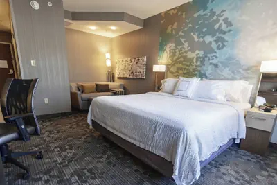 Photo 2 - Courtyard by Marriott Cleveland Willoughby