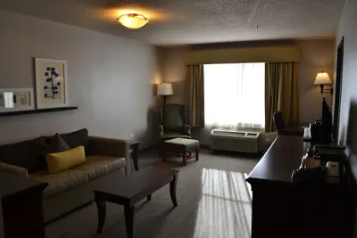 Photo 5 - Country Inn & Suites by Radisson, Gurnee, IL