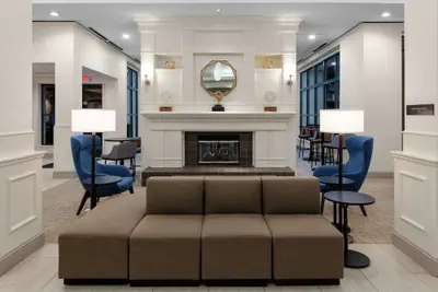 Photo 3 - Hilton Garden Inn Atlanta Perimeter Center