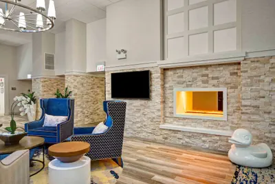 Photo 4 - Homewood Suites by Hilton Chicago-Downtown