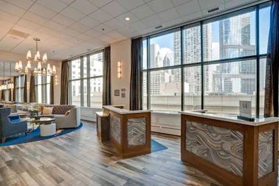 Photo 2 - Homewood Suites by Hilton Chicago-Downtown