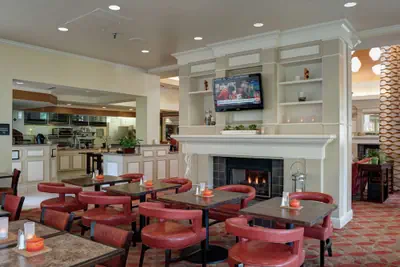 Photo 3 - Hilton Garden Inn Tulsa Airport