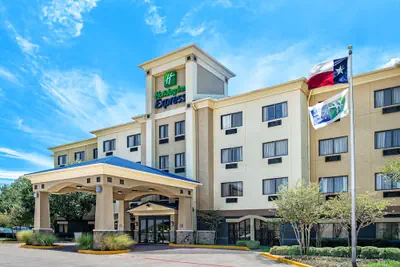 Photo 2 - Holiday Inn Express Hotel & Suites Fort Worth Southwest I-20 by IHG