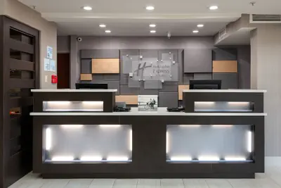 Photo 5 - Holiday Inn Express & Suites Milton East I-10 by IHG