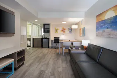 Photo 4 - Holiday Inn Resort Orlando Suites - Waterpark by IHG