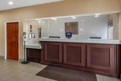 Photo 4 - Comfort Inn Oklahoma City South - I-240