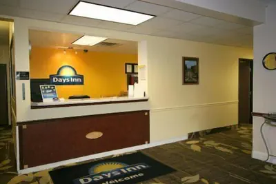 Photo 5 - Days Inn by Wyndham Lehi