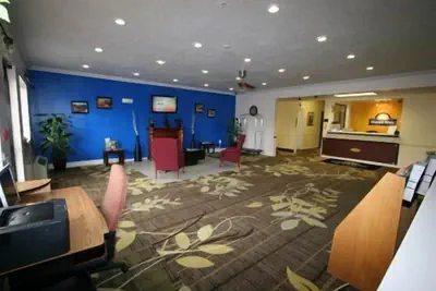 Photo 3 - Days Inn by Wyndham Lehi