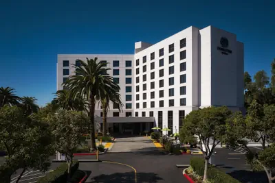 Photo 2 - DoubleTree by Hilton Irvine - Spectrum