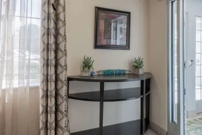 Photo 2 - Sonesta Simply Suites Nashville Brentwood