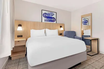 Photo 4 - Sonesta Simply Suites Baltimore BWI Airport