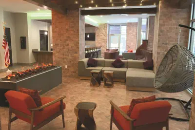 Photo 3 - La Quinta Inn & Suites by Wyndham New Orleans Downtown