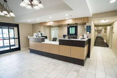 Photo 4 - Mainstay Suites Knoxville Airport