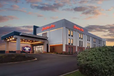 Photo 2 - Hampton Inn Athens