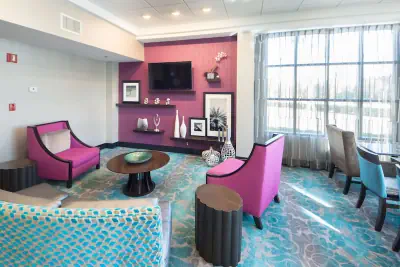 Photo 4 - Hampton Inn Lakeland