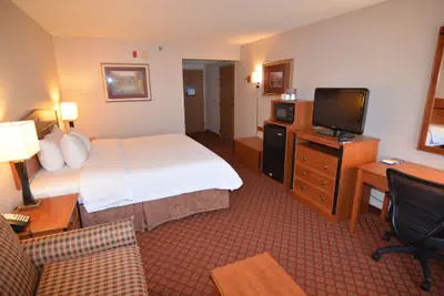 Photo 5 - Hampton Inn Greeneville