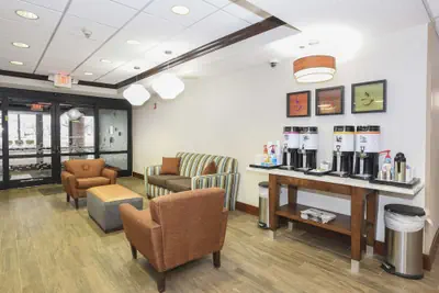 Photo 3 - Hampton Inn Cincinnati-Eastgate