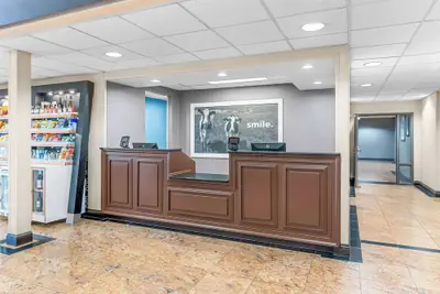 Photo 3 - Hampton Inn Stroudsburg/Poconos