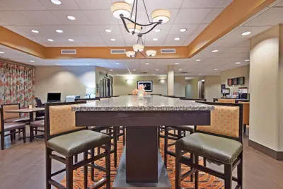 Photo 5 - Hampton Inn Winfield/teays Valley