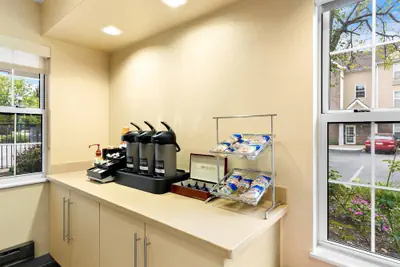 Photo 5 - MainStay Suites Middleburg Heights Cleveland Airport