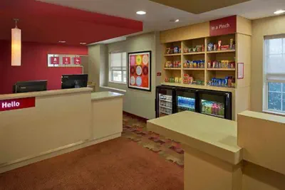 Photo 3 - Towneplace Suites By Marriott Findlay