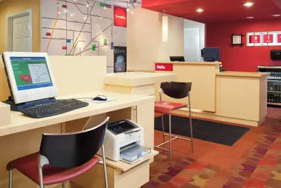 Photo 5 - Towneplace Suites By Marriott Findlay