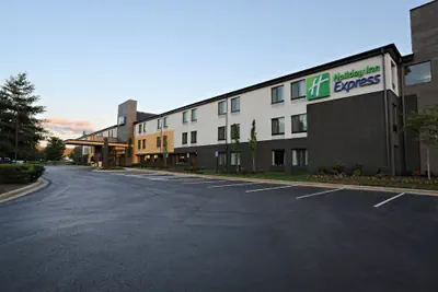 Photo 2 - Holiday Inn Express Brentwood South - Cool Springs by IHG