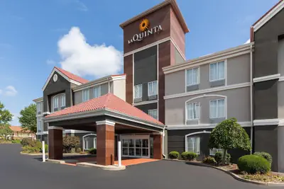 Photo 2 - La Quinta Inn & Suites by Wyndham Lexington South / Hamburg