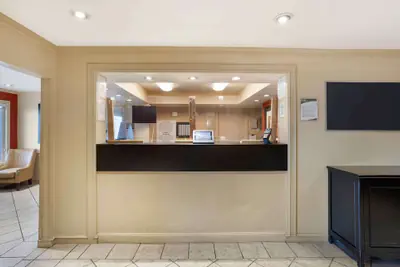Photo 4 - Extended Stay America Suites Meadowlands East Rutherford