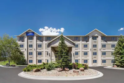 Photo 2 - Baymont by Wyndham Elko