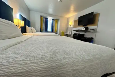 Photo 3 - Microtel Inn by Wyndham Gallup