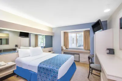 Photo 5 - Microtel Inn & Suites by Wyndham Seneca Falls
