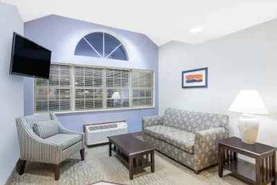 Photo 4 - Microtel Inn & Suites by Wyndham Seneca Falls