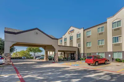Photo 2 - Comfort Suites The Colony - Plano West