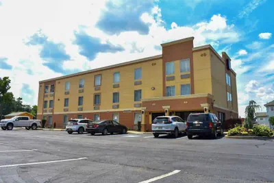 Photo 2 - Quality Inn Vineland