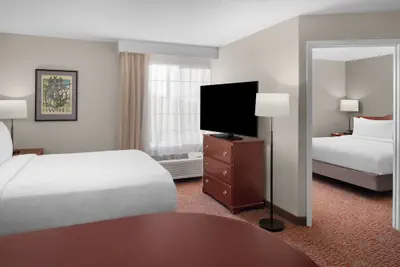Photo 4 - Larkspur Landing Extended Stay Suites South San Francisco
